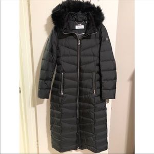 Calvin Klein full length maxi puffed coat